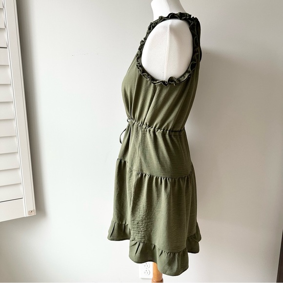 Gibsonlook Green Halter Ruffle Drawstring Waist Dress Size Small - Picture 8 of 11